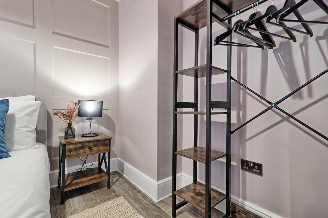 Southend Comfort Suite - Southend Stays Екстер'єр фото