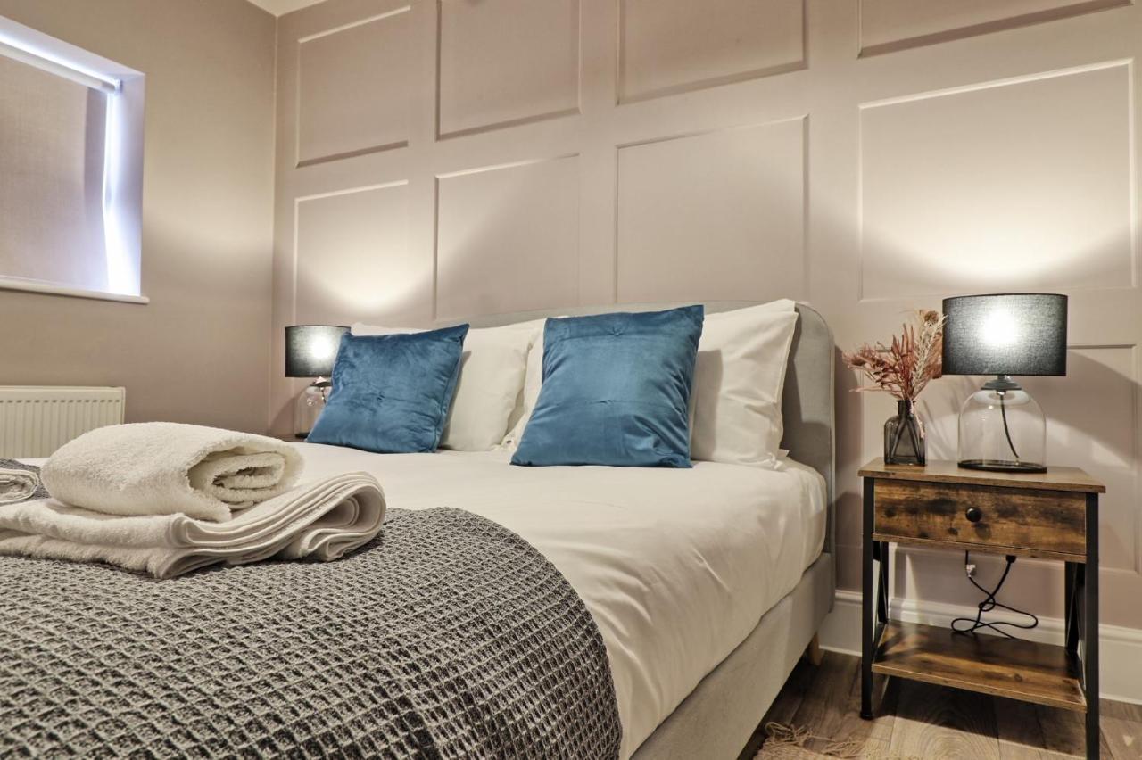 Southend Comfort Suite - Southend Stays Екстер'єр фото